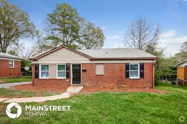 Building Photo - 641 Reeves Ct