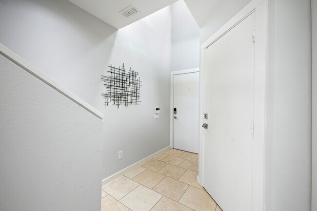 Foto del edificio - 4213 Dickason Ave