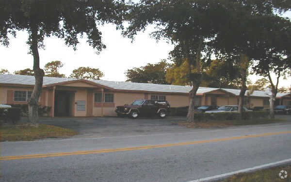 Foto principal - 8430 NW 40th St Coral Springs, FL 33065