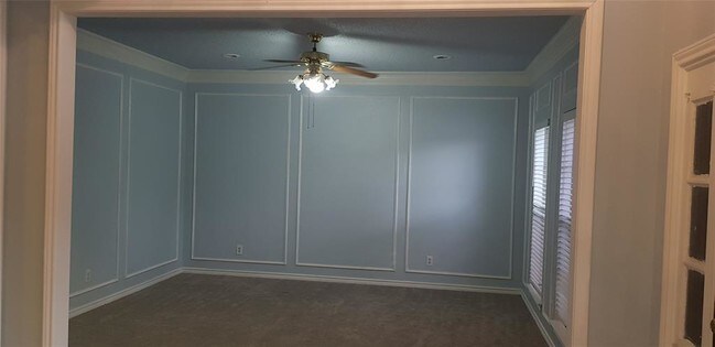 Foto del edificio - 2901 Willow Ridge Dr
