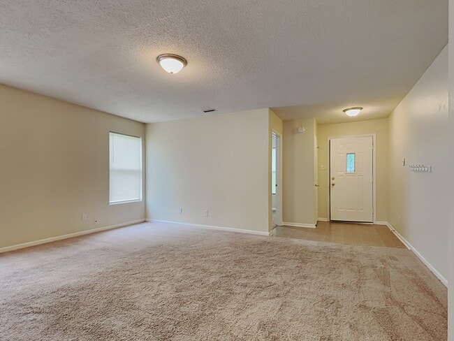 Building Photo - 7938 Hydrangea Ct