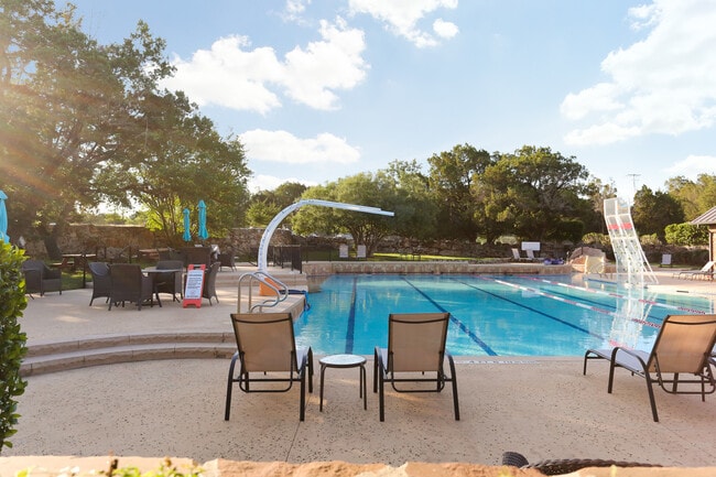 Foto del edificio - 632 Sydney St