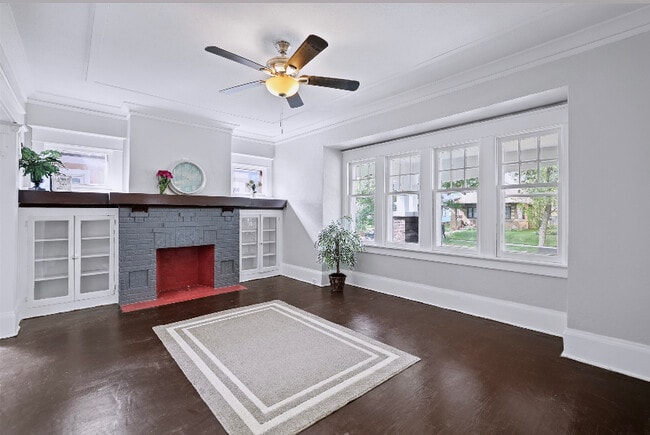 Building Photo - 3036 N 38th St