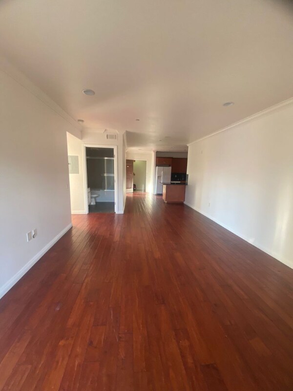 Foto del edificio - 332 S Virgil Ave