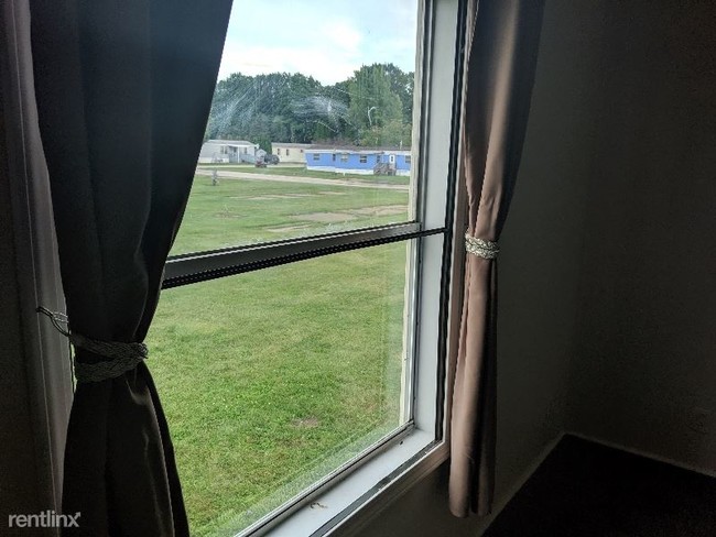 Building Photo - 2 br, 1 bath Mobile Home - 1149 Barnswood Ct