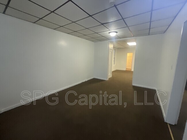 Foto del edificio - 266 W Jackson St