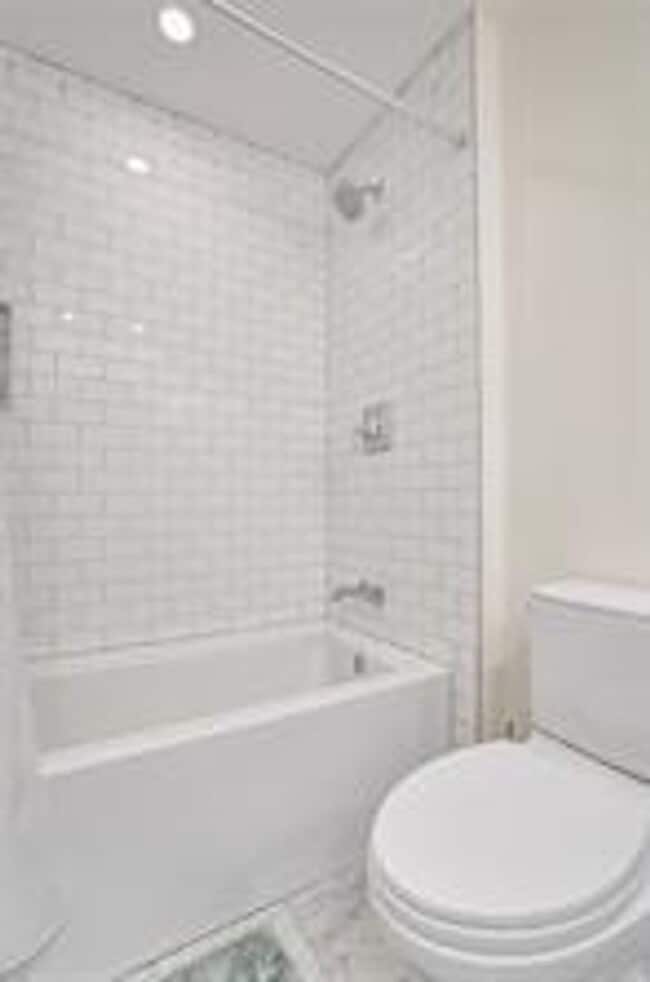 Foto del edificio - 1962 NE 7th St