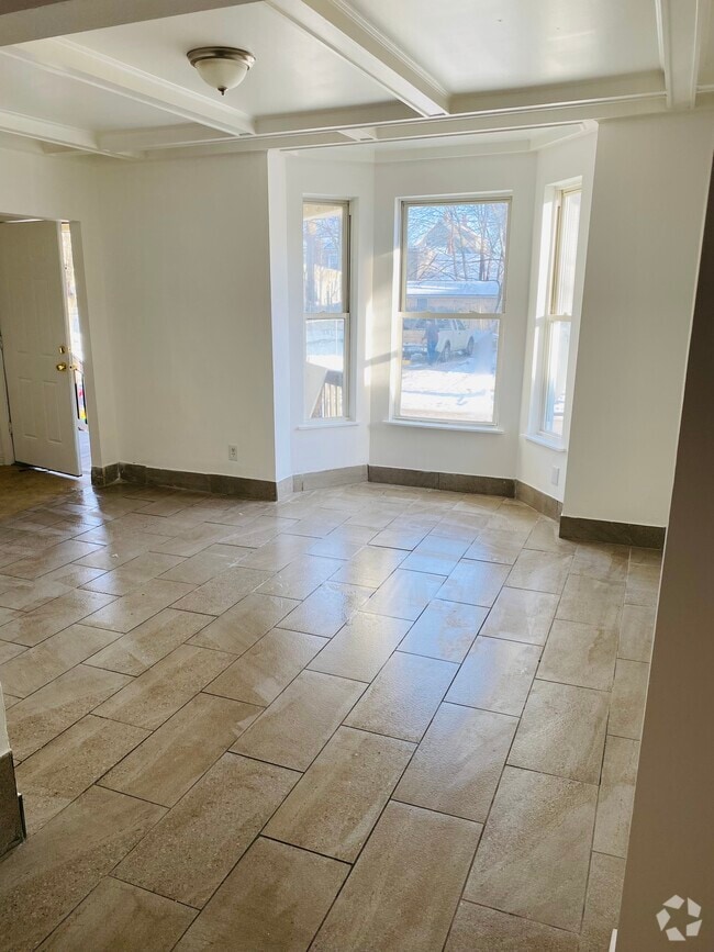 Apartments For Rent in Rochester, NH 11 Rentals