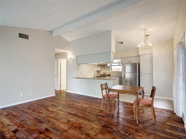 Building Photo - 4703 Rosedale Ave