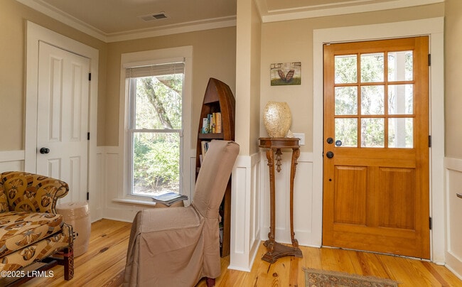 Building Photo - 80 Sea Pines Dr