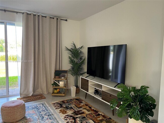 Foto del edificio - 76 Bandol St