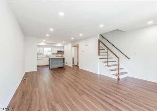 Foto del edificio - 777 Springfield Ave