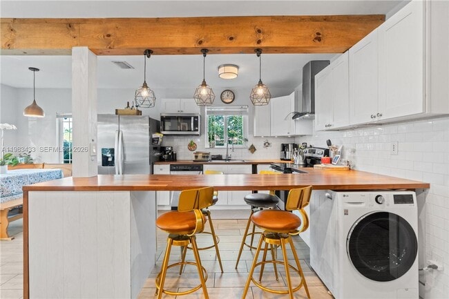 Foto del edificio - 2447 Wilson St