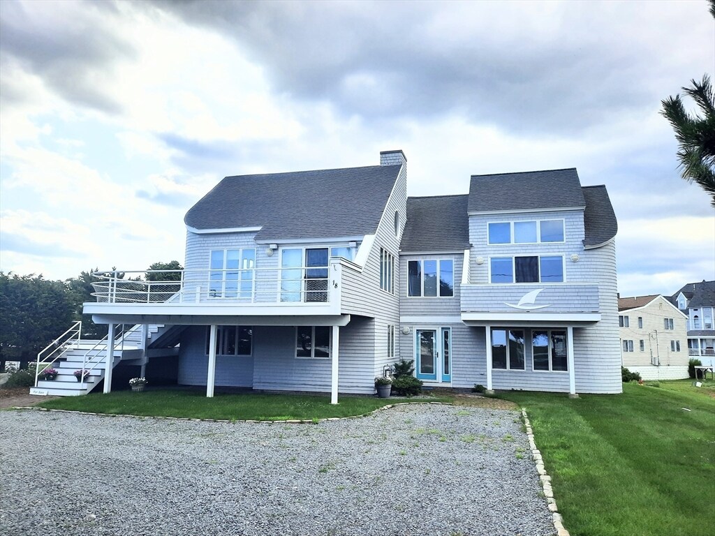 Primary Photo - 18 Bay Ave