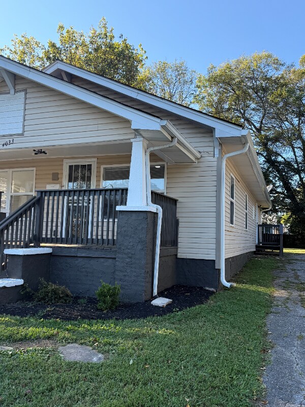 Foto del edificio - 4033 Porter Ave