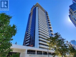 Building Photo - 75 Canterbury Pl