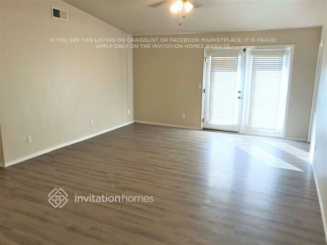 Building Photo - 2155 W Kiva Ave