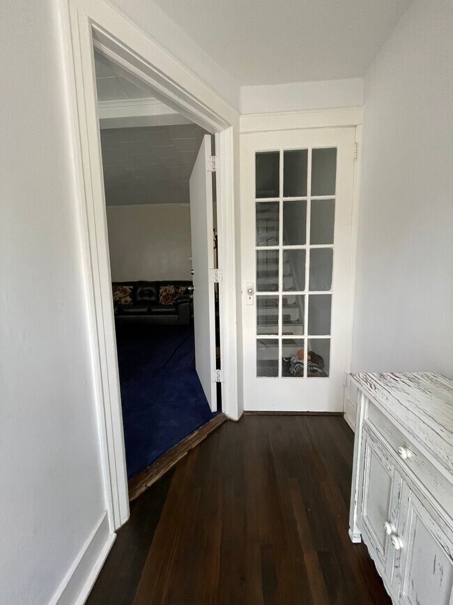 Foto del edificio - 8930 83rd Ave