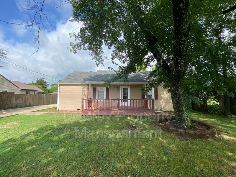 604 S Cherokee St, LaFayette, GA 30728 House Rental in LaFayette, GA