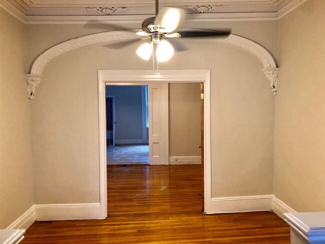 Foto del edificio - 221 8th St