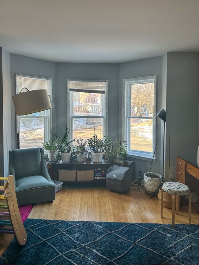 Photo - 62 Intervale Ave Apartment