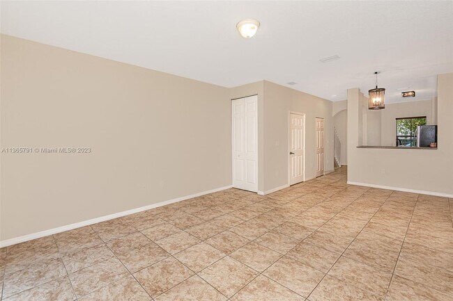 Building Photo - 14034 SW 49th St
