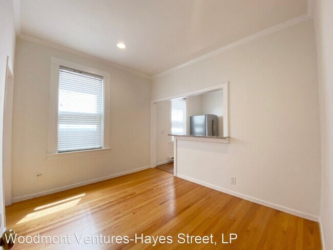Building Photo - 435 Hayes St