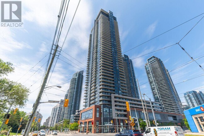 Building Photo - 2200-2200 Lake Shore Blvd W