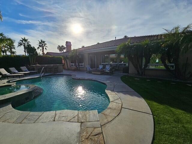 Foto del edificio - 52320 Silver Star Trail