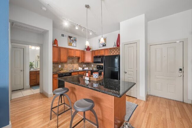 Photo - 100% Off 1st Month + $99 Apps | Limited Time! Apartment