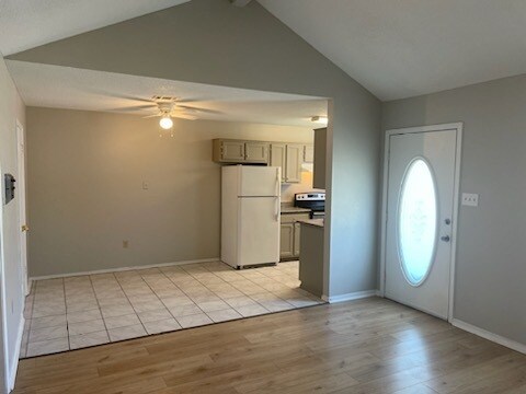 Foto del edificio - 1723 James Buchanan Dr