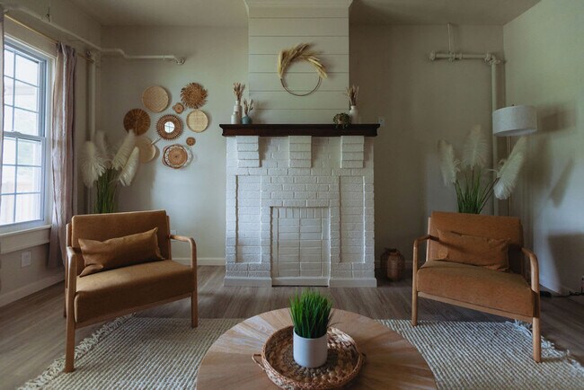 Foto del edificio - 308 Lamont St