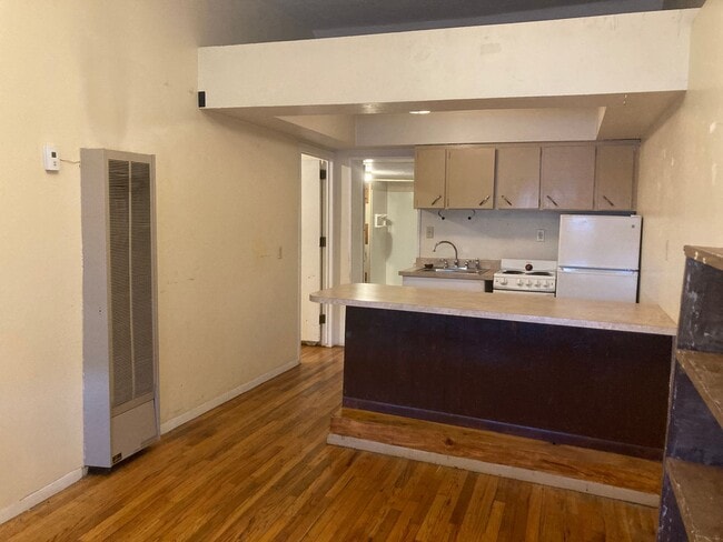 Foto del edificio - Charming 1 Bed / 1 Bath Apartment Near Dow...