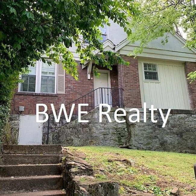 Building Photo - 1801 Ashwood Ave