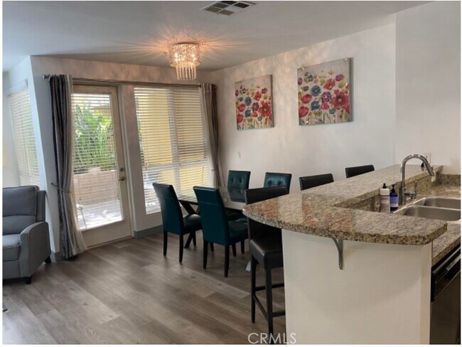 Foto del edificio - 21301 Erwin St