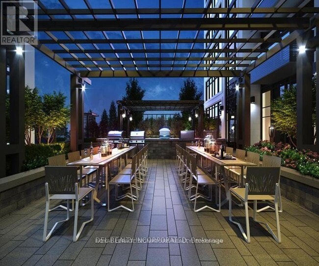 Building Photo - 10 Eva Rd