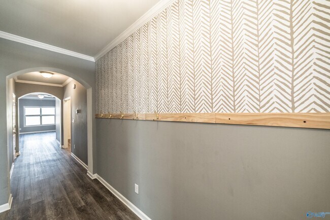 Foto del edificio - 7492 Chaco Street SE