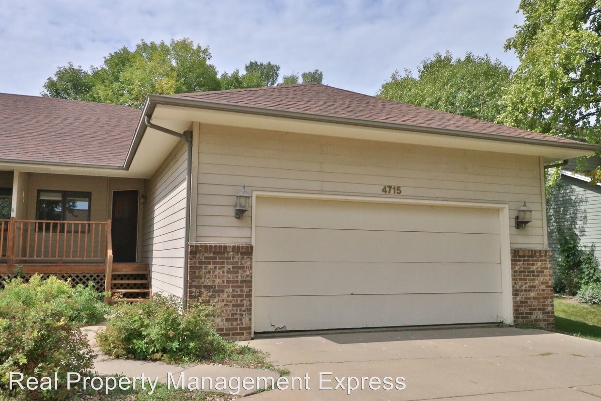 Foto principal - 4715 S Southeastern Ave