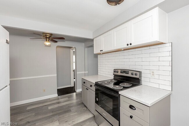 Building Photo - 12509 Britton Dr