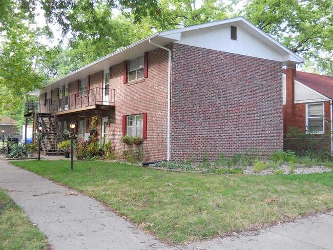 Building Photo - 731 N 6th St