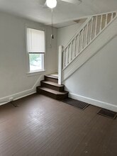 Building Photo - 216 Milton Pl