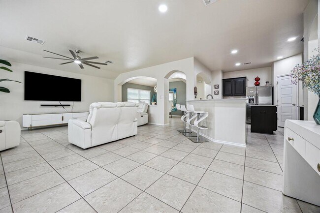 Building Photo - 3636 Anchor Bay Dr