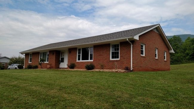 Photo - 5765 Bethlehem Rd House