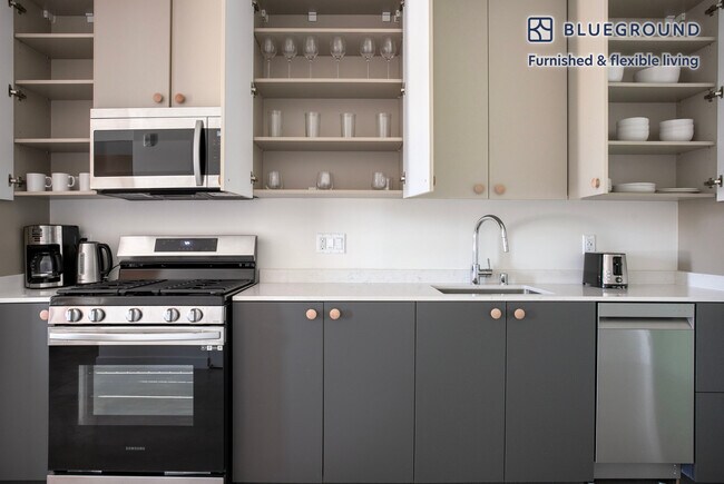 Foto del edificio - 3630 Overland Ave