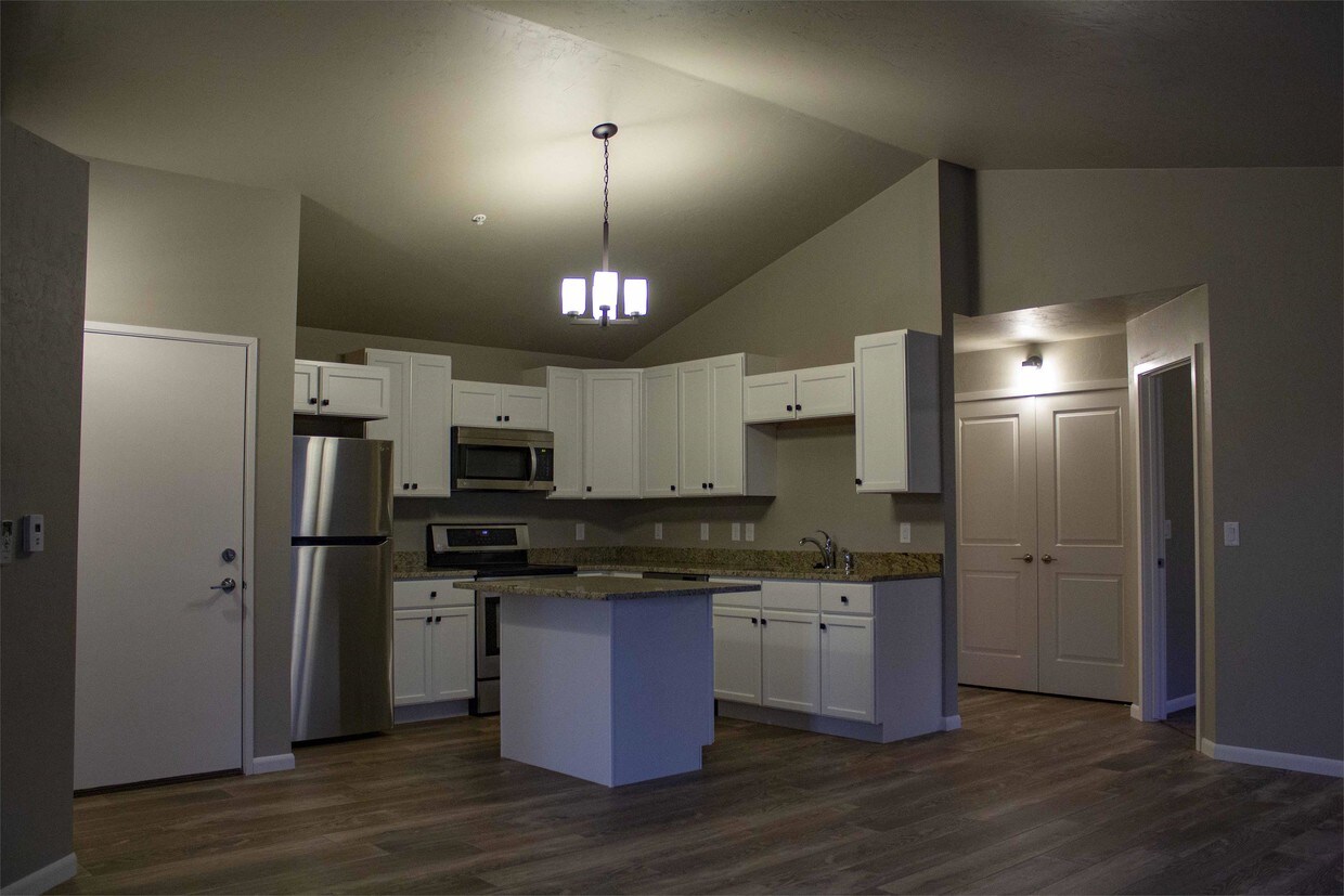 Foto principal - 2329 Sunny Brook Dr