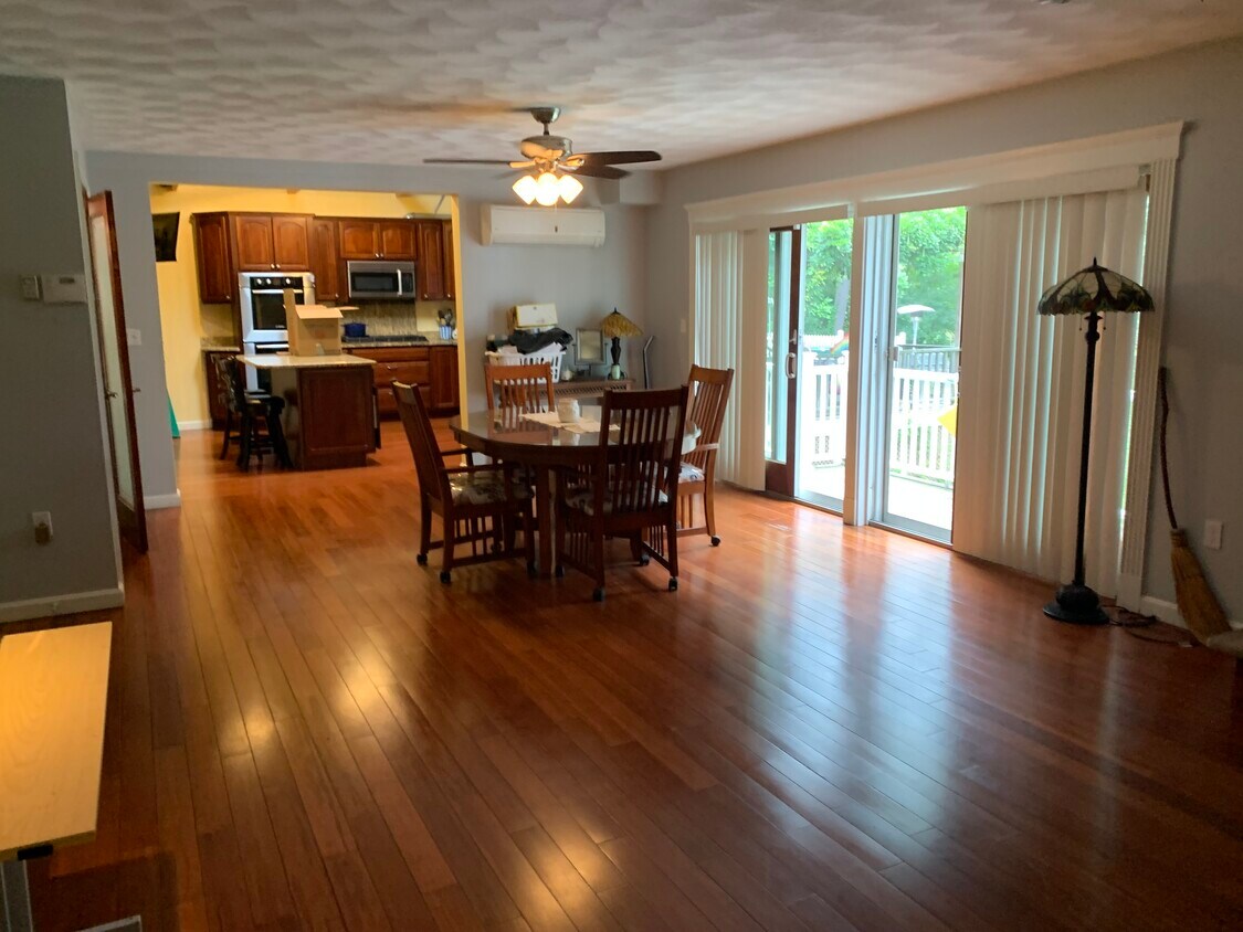 Foto principal - 10 Maple St