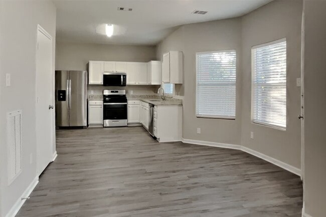 Foto del edificio - 19415 Juniper Vale Cir