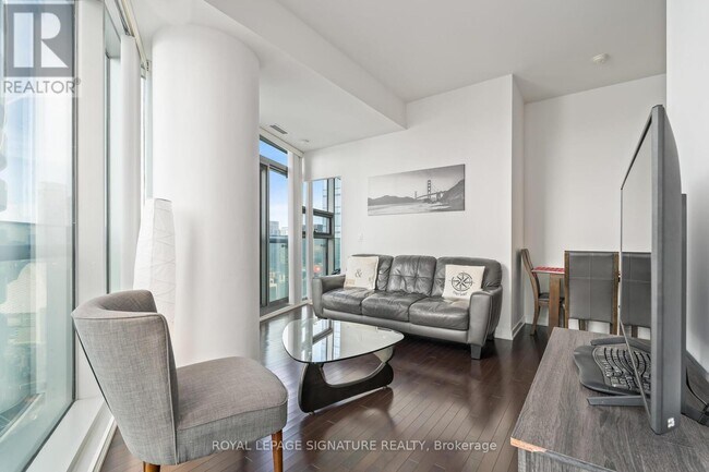 Photo du bâtiment - 14 York St