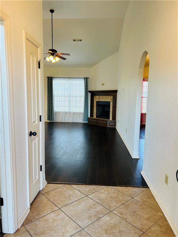 Building Photo - 471 Verona Way