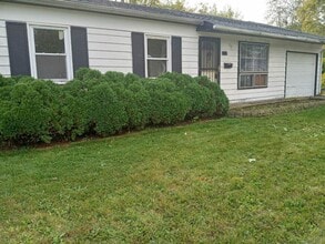 Building Photo - 2460 Talandis Dr